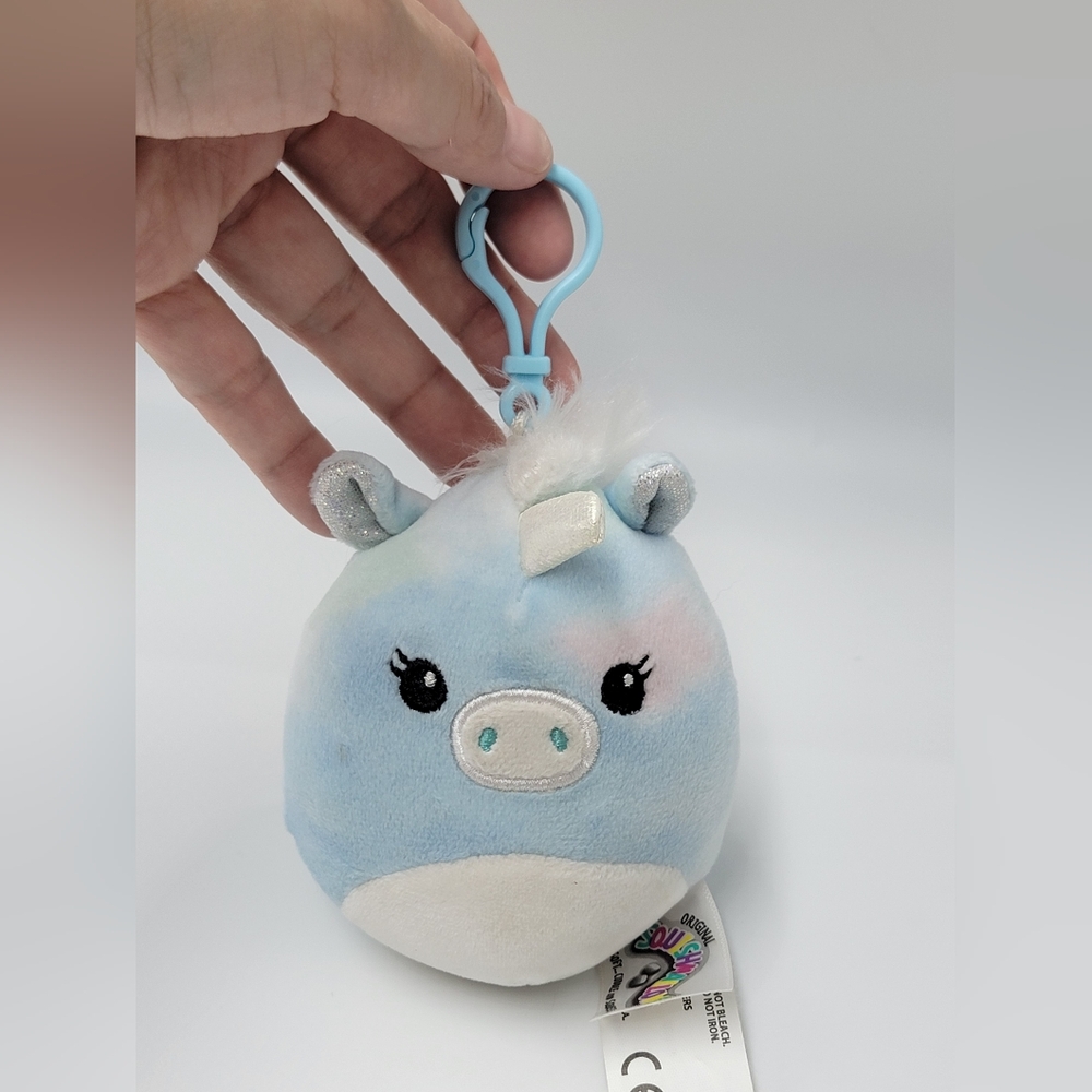 Squishmallow Gwen the Unicorn Clip On Keychain Tye Dye Blue White Kelly Toys